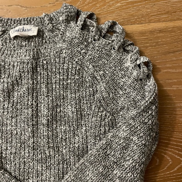 Sweater - Picture 3 of 3